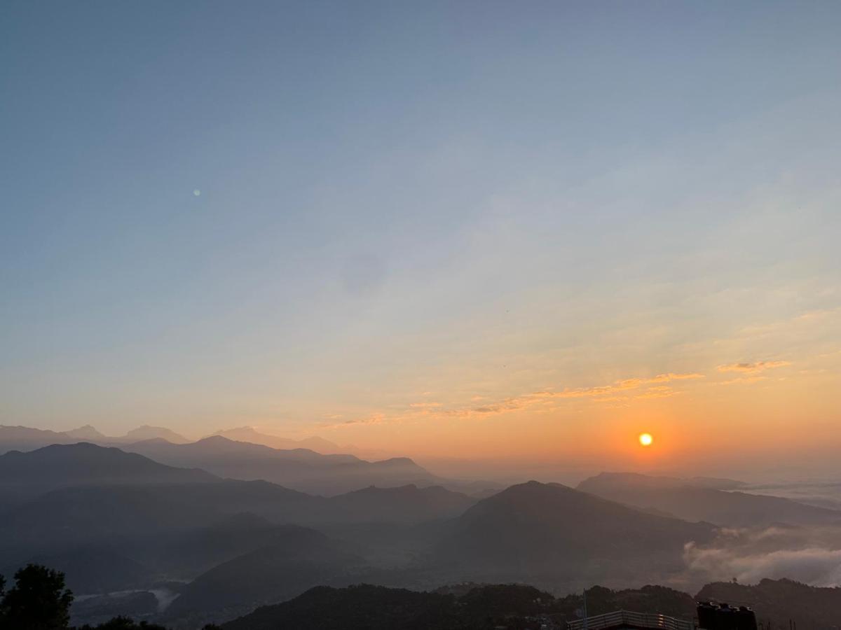 Superview Lodge, Best Himalayan Sunrise In Sarangkot Pokhara Exterior photo