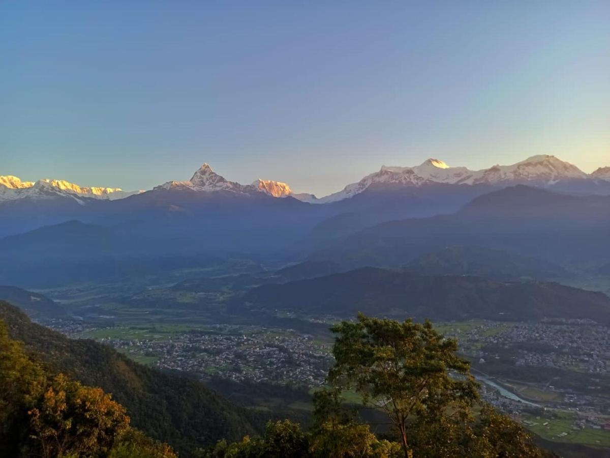 Superview Lodge, Best Himalayan Sunrise In Sarangkot Pokhara Exterior photo
