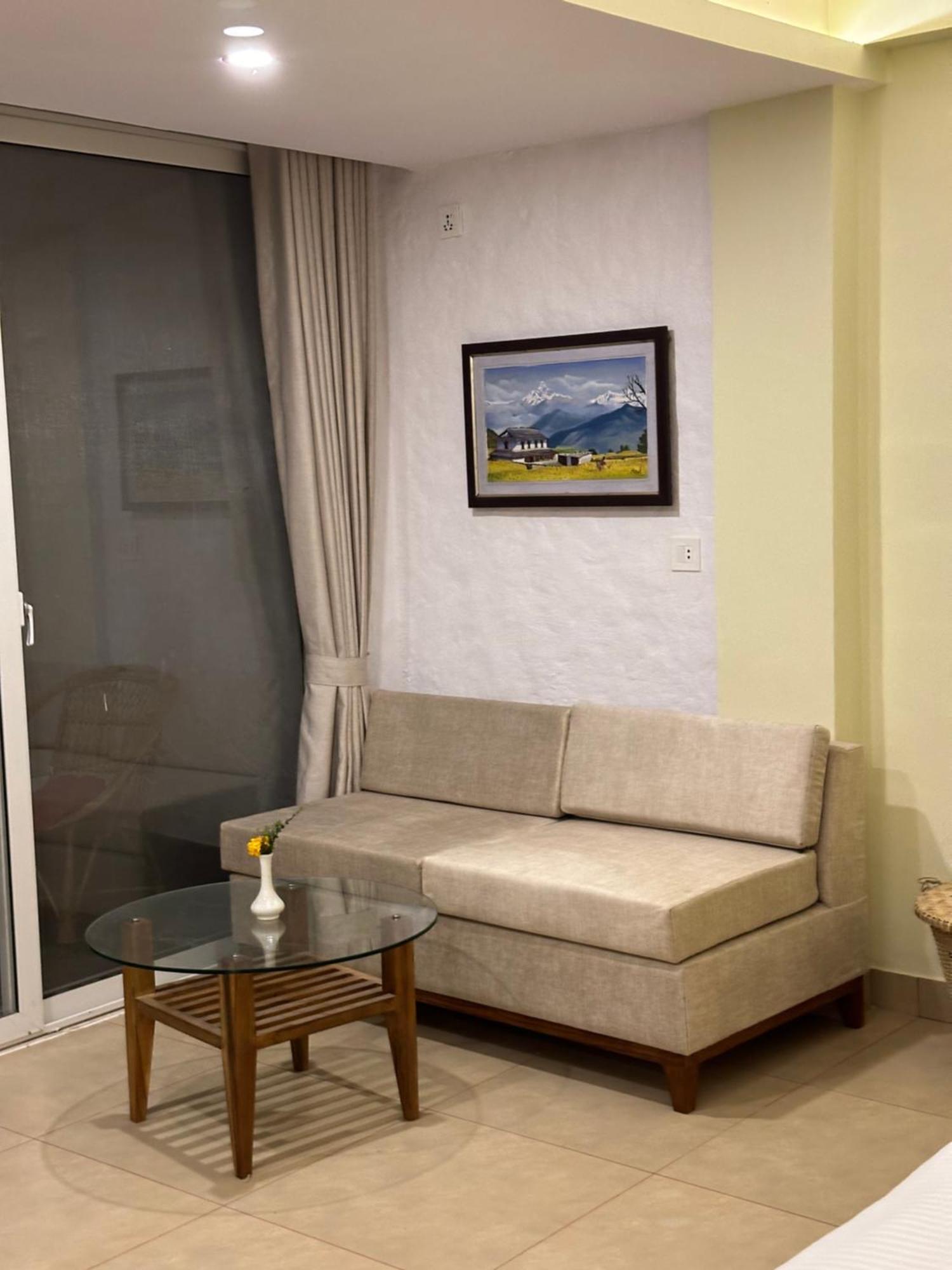 Superview Lodge, Best Himalayan Sunrise In Sarangkot Pokhara Exterior photo