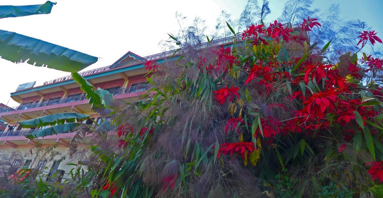 Superview Lodge, Best Himalayan Sunrise In Sarangkot Pokhara Exterior photo