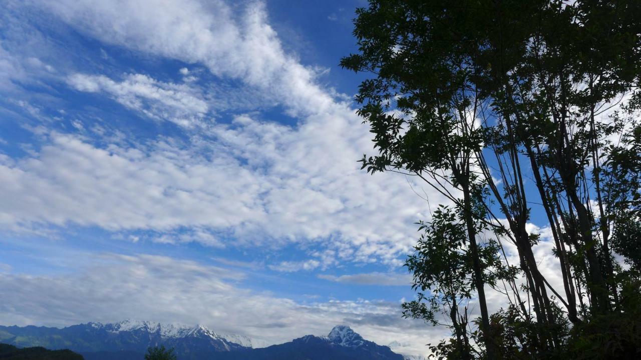 Superview Lodge, Best Himalayan Sunrise In Sarangkot Pokhara Exterior photo