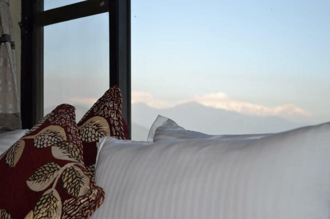 Superview Lodge, Best Himalayan Sunrise In Sarangkot Pokhara Exterior photo